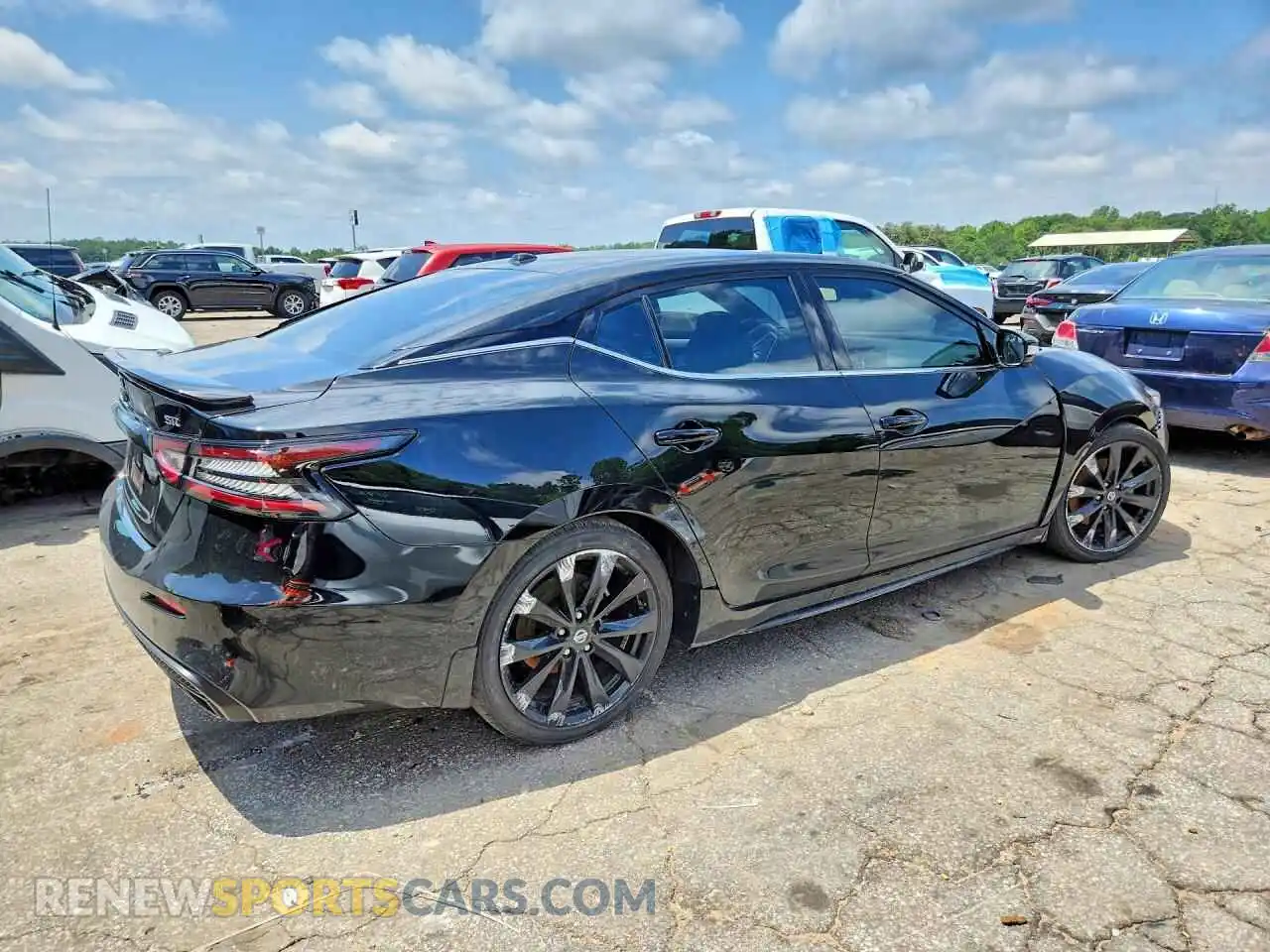 3 Photograph of a damaged car 1N4AA6EVXMC501674 NISSAN MAXIMA 2021