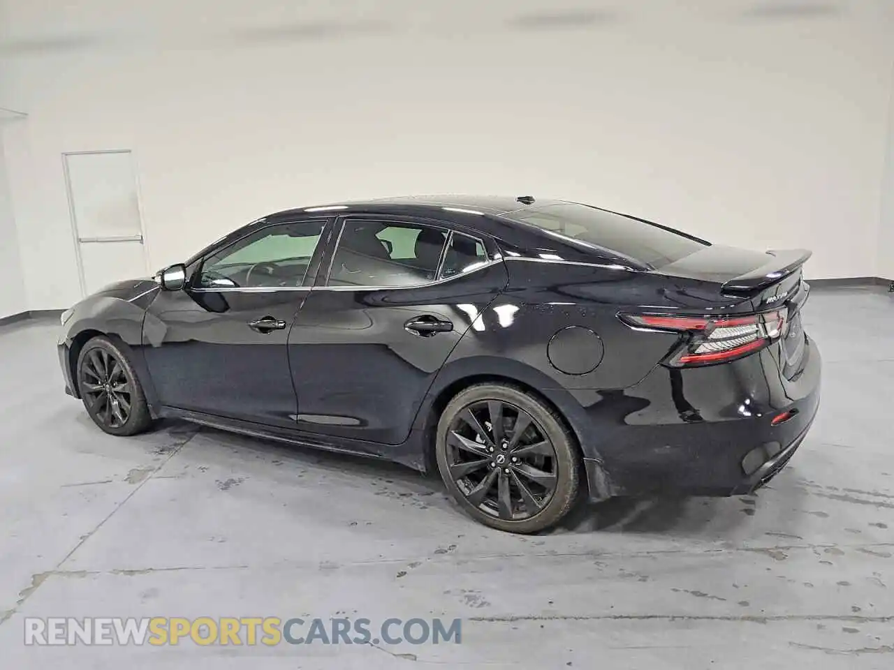 2 fotografías del automóvil dañado 1N4AA6EV4PC504588 NISSAN MAXIMA 2023