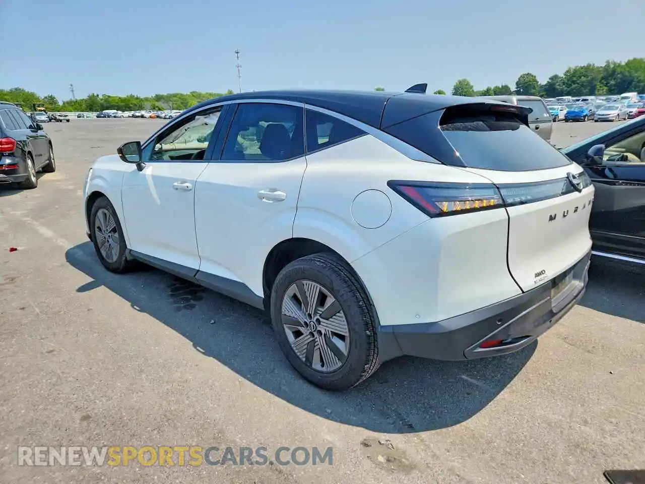 2 Photograph of a damaged car 5N1AZ3CS1SC134179 NISSAN MURANO 2025