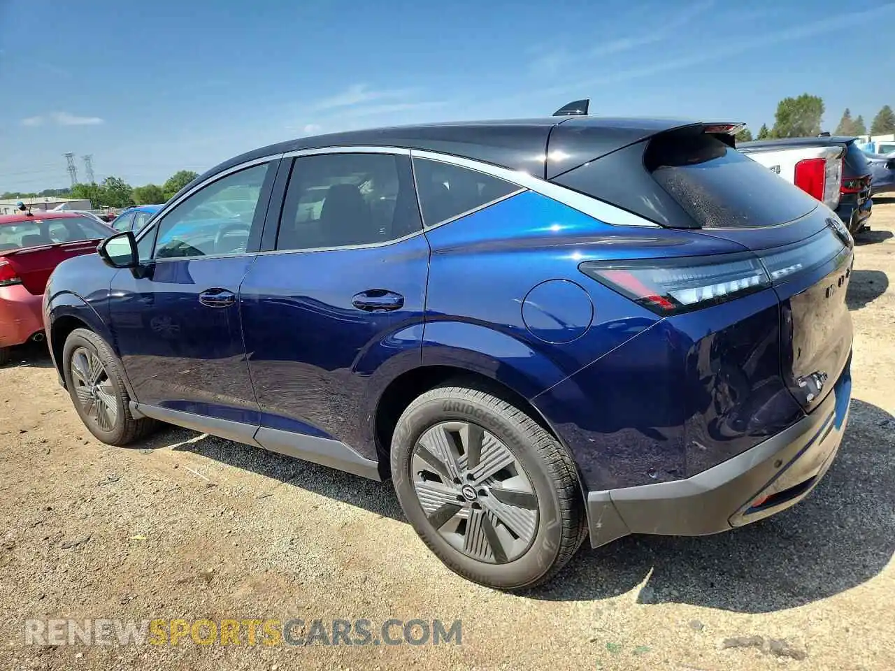 2 fotografías del automóvil dañado 5N1AZ3CS5SC114937 NISSAN MURANO 2025