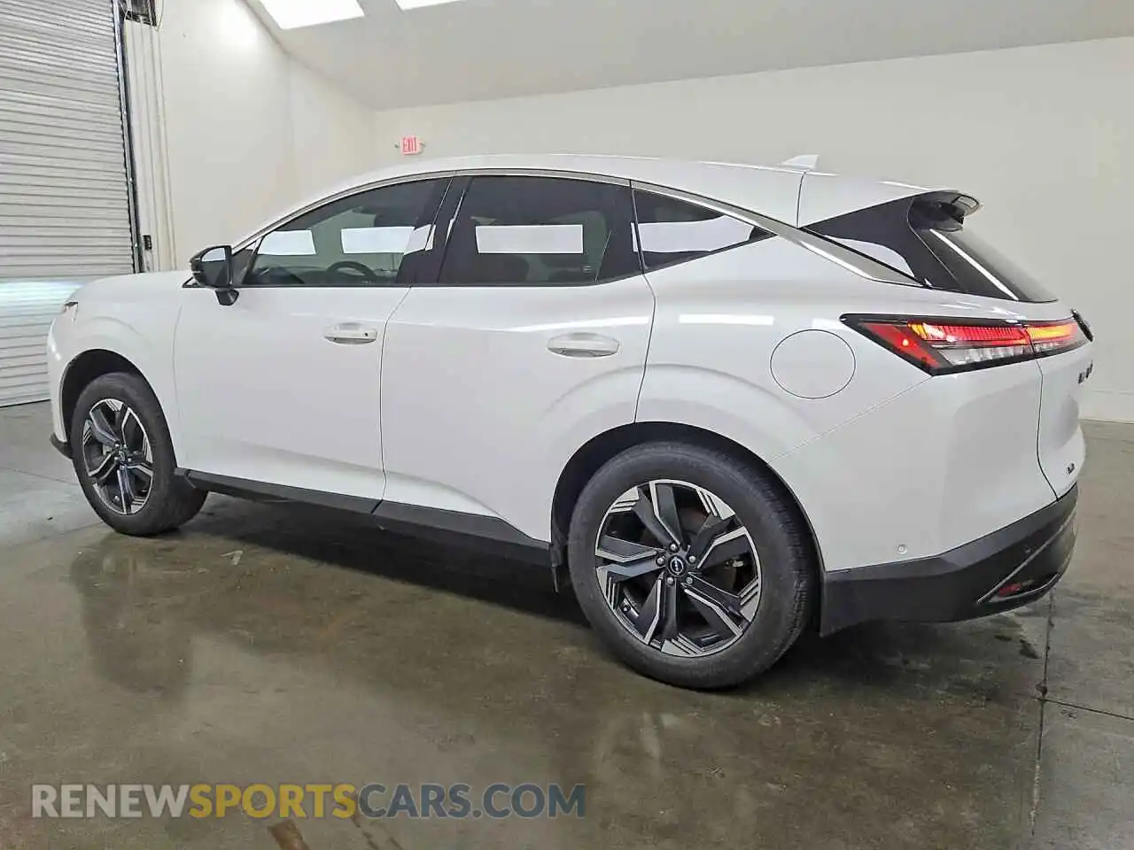2 Photograph of a damaged car 5N1AZ3CS9SC118442 NISSAN MURANO 2025