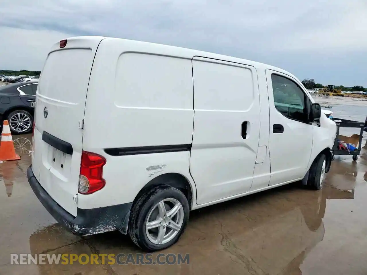 3 Photograph of a damaged car 3N6CM0KN1MK698267 NISSAN NV 2021