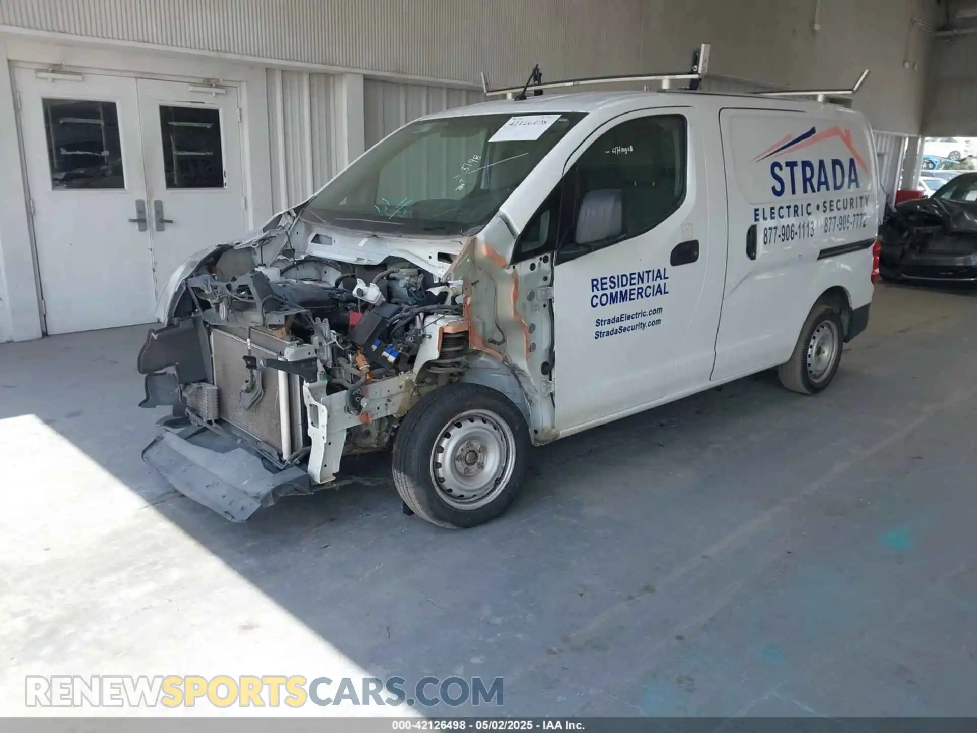 2 fotografías del automóvil dañado 3N6CM0KN2KK710598 NISSAN NV200 2019