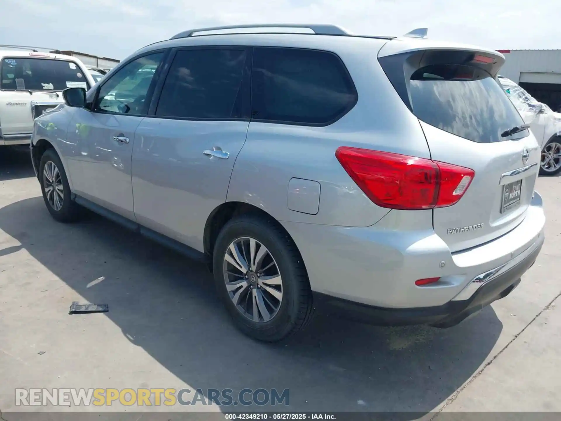 3 Photograph of a damaged car 5N1DR2MN5KC590699 NISSAN PATHFINDER 2019
