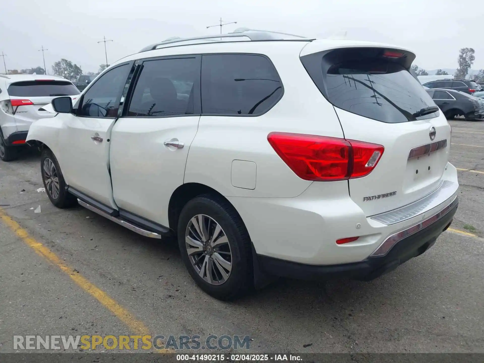 3 Photograph of a damaged car 5N1DR2MNXKC640870 NISSAN PATHFINDER 2019