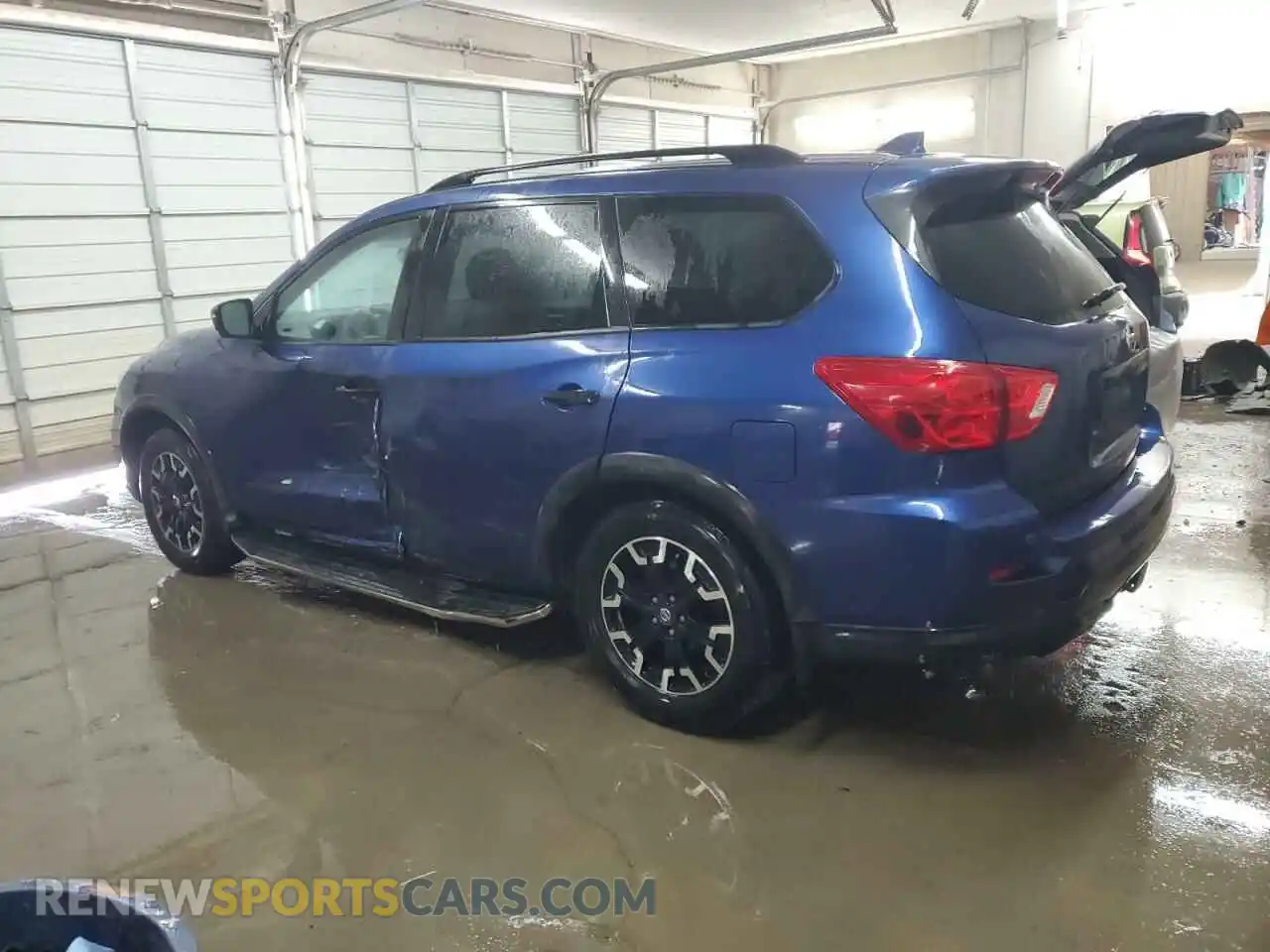 2 Photograph of a damaged car 5N1DR2BN2LC647607 NISSAN PATHFINDER 2020