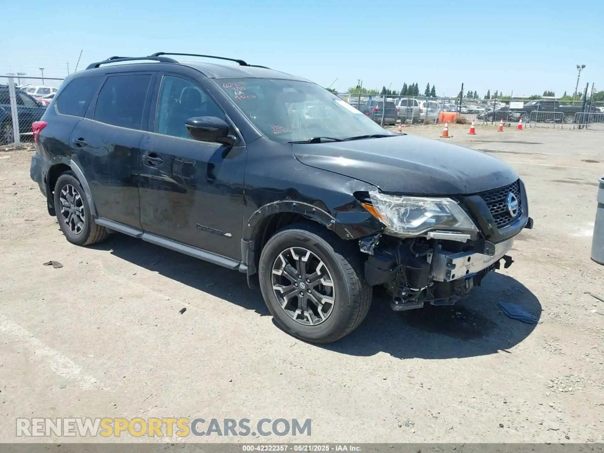 1 Photograph of a damaged car 5N1DR2BN3LC624191 NISSAN PATHFINDER 2020