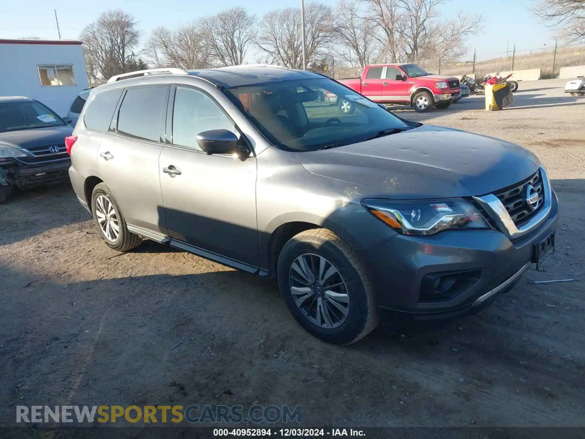 1 Photograph of a damaged car 5N1DR2CM4LC613075 NISSAN PATHFINDER 2020