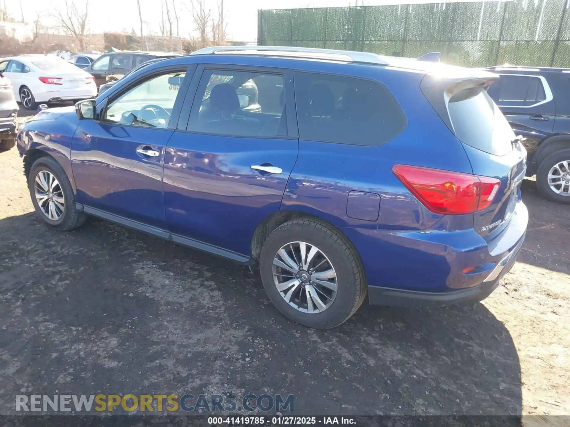 3 Photograph of a damaged car 5N1DR2CM9LC615789 NISSAN PATHFINDER 2020