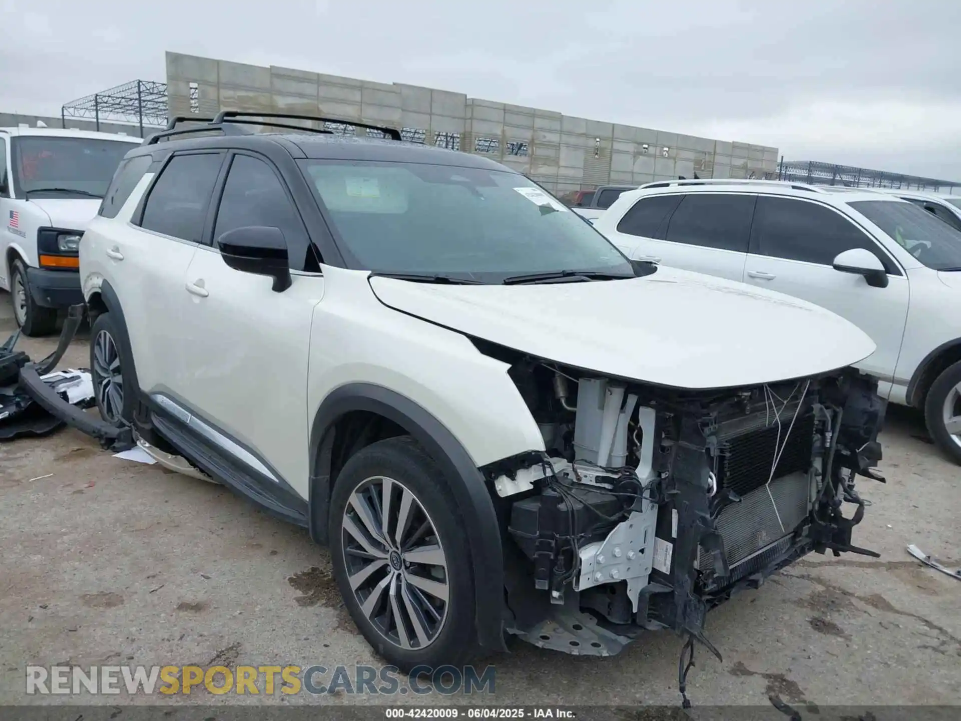 1 Photograph of a damaged car 5N1DR3DG7NC269310 NISSAN PATHFINDER 2022