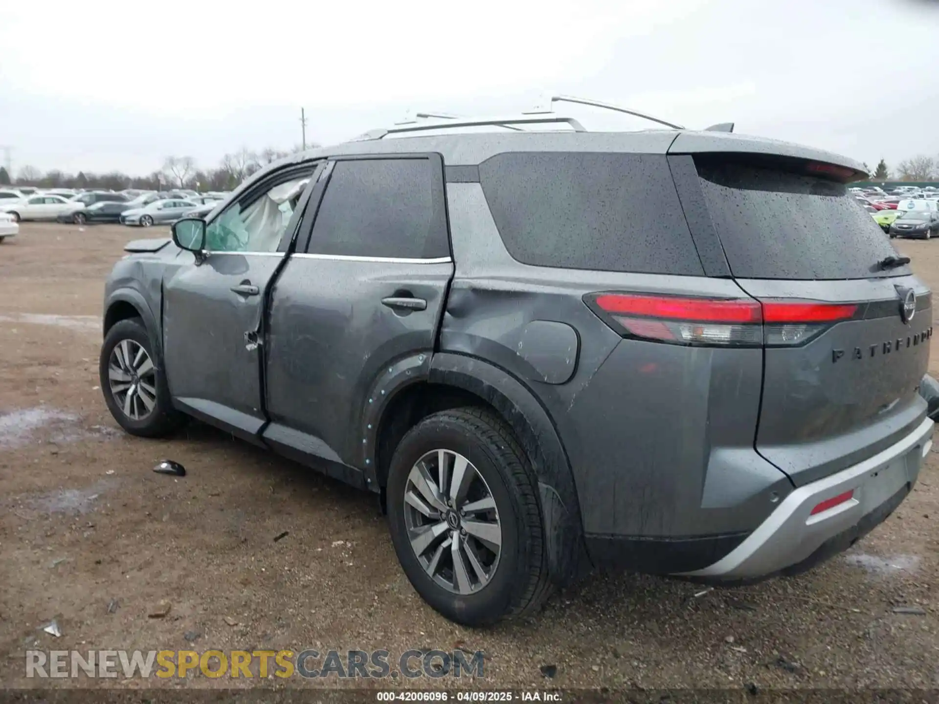 3 Photograph of a damaged car 5N1DR3CC8RC233291 NISSAN PATHFINDER 2024