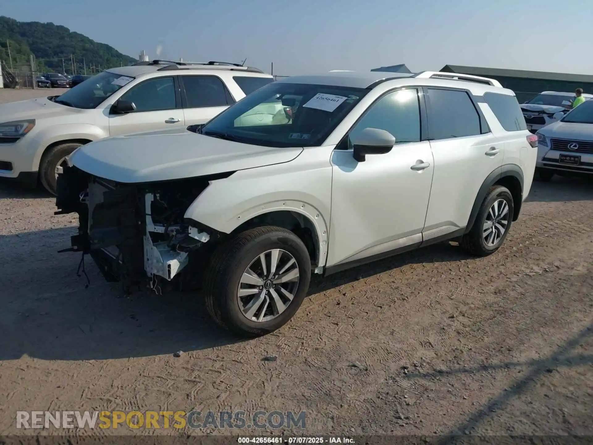 2 Photograph of a damaged car 5N1DR3CC9RC255672 NISSAN PATHFINDER 2024