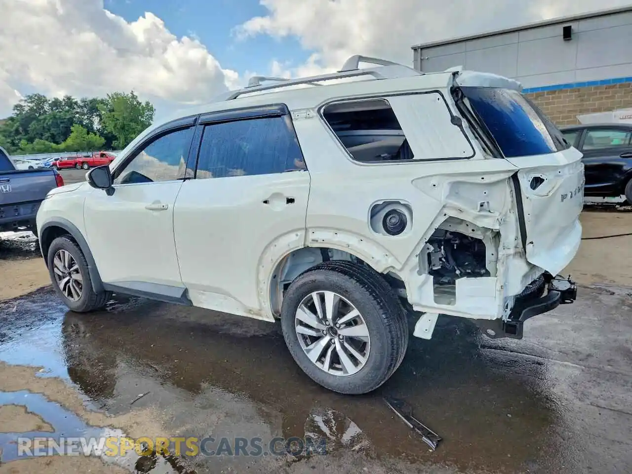 2 Photograph of a damaged car 5N1DR3CCXRC237309 NISSAN PATHFINDER 2024