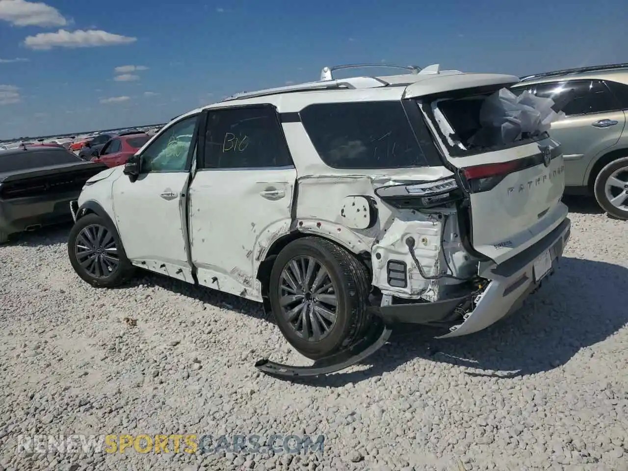 2 Photograph of a damaged car 5N1DR3CD3RC285341 NISSAN PATHFINDER 2024