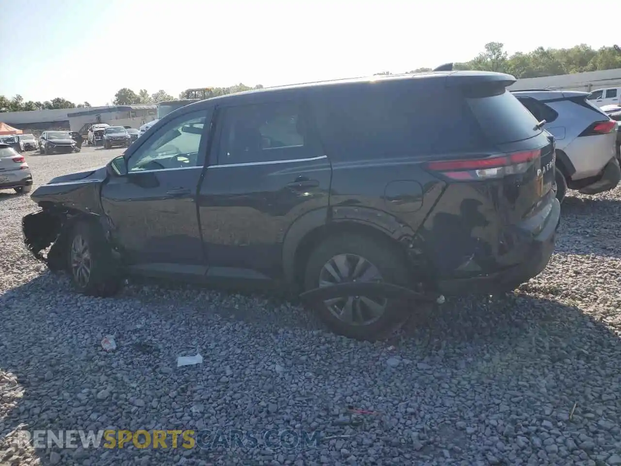 2 fotografías del automóvil dañado 5N1DR3AA6SC226038 NISSAN PATHFINDER 2025
