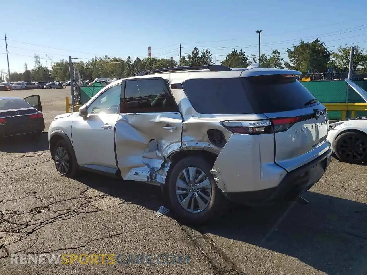 2 Photograph of a damaged car 5N1DR3BA6SC274640 NISSAN PATHFINDER 2025