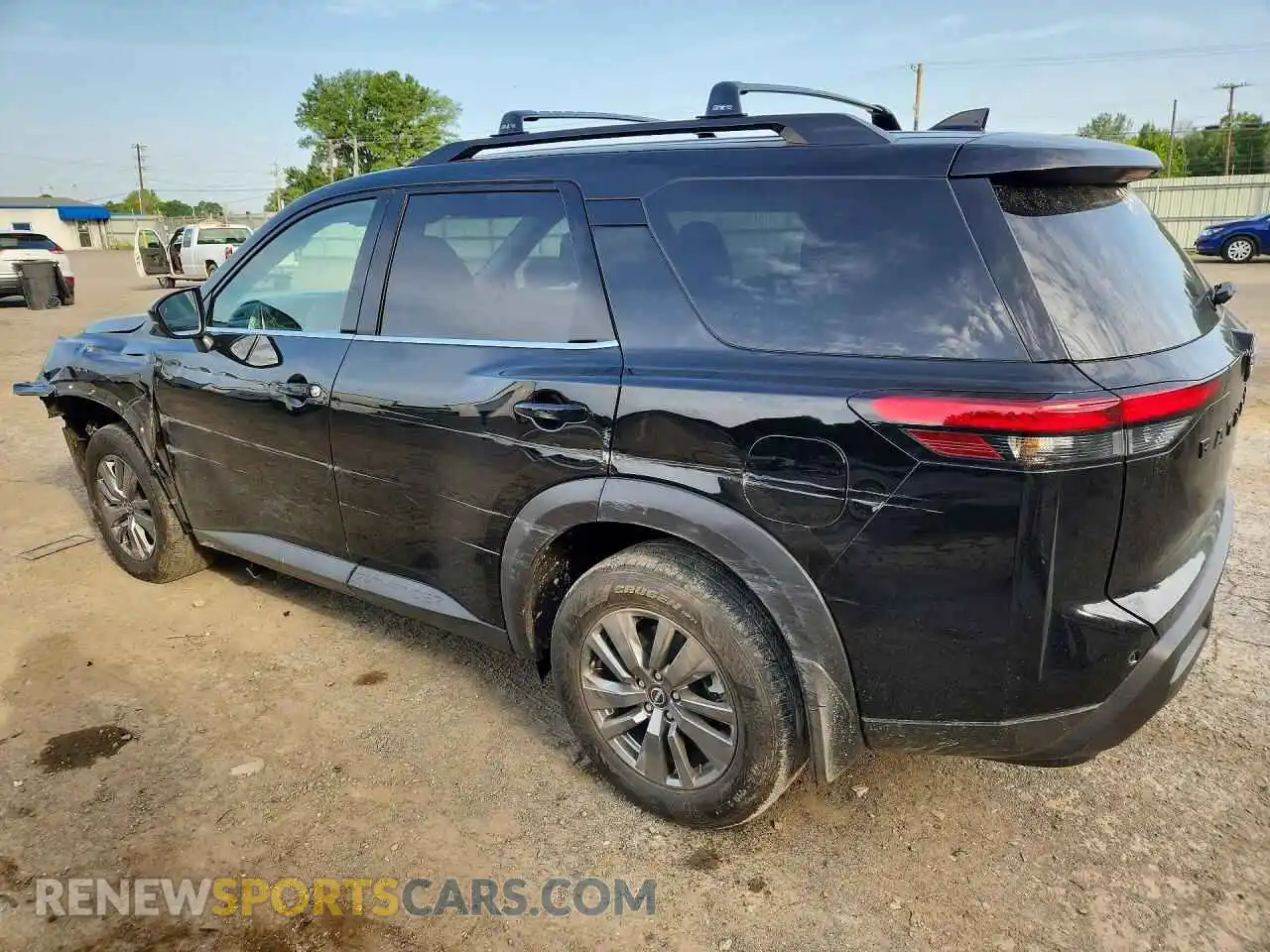 2 fotografías del automóvil dañado 5N1DR3BA6SC283628 NISSAN PATHFINDER 2025