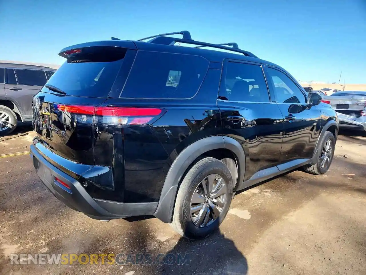 3 Photograph of a damaged car 5N1DR3BA9SC268136 NISSAN PATHFINDER 2025