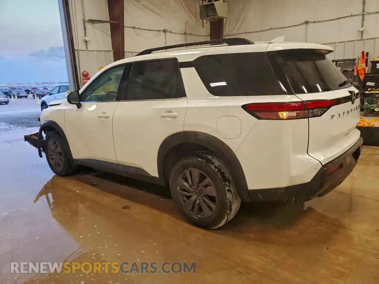 2 Photograph of a damaged car 5N1DR3BC5SC210574 NISSAN PATHFINDER 2025