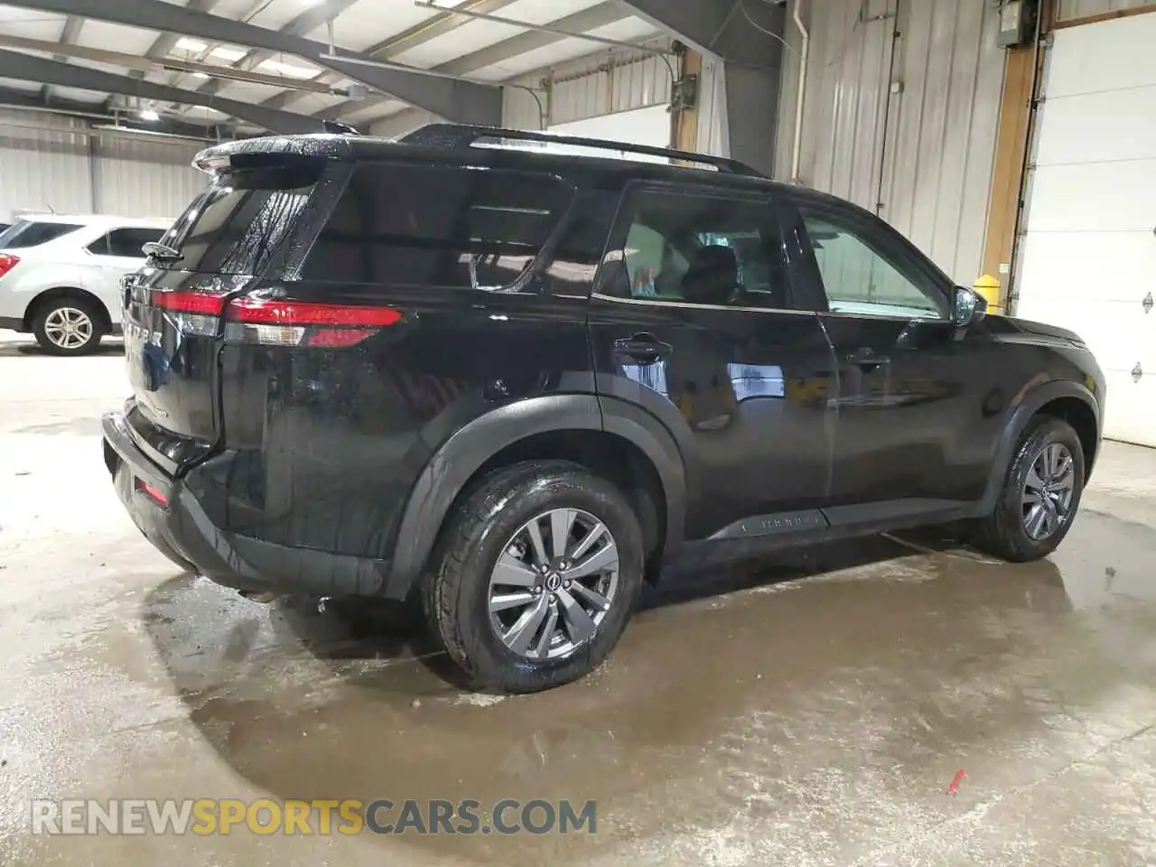 3 Photograph of a damaged car 5N1DR3BC6SC211846 NISSAN PATHFINDER 2025