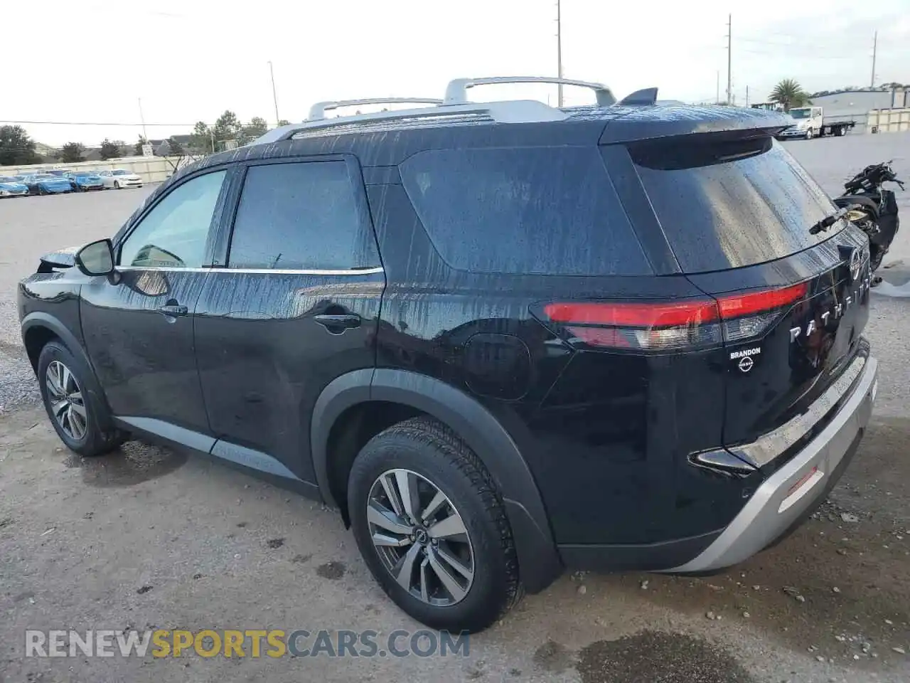 2 Photograph of a damaged car 5N1DR3CA2SC267988 NISSAN PATHFINDER 2025