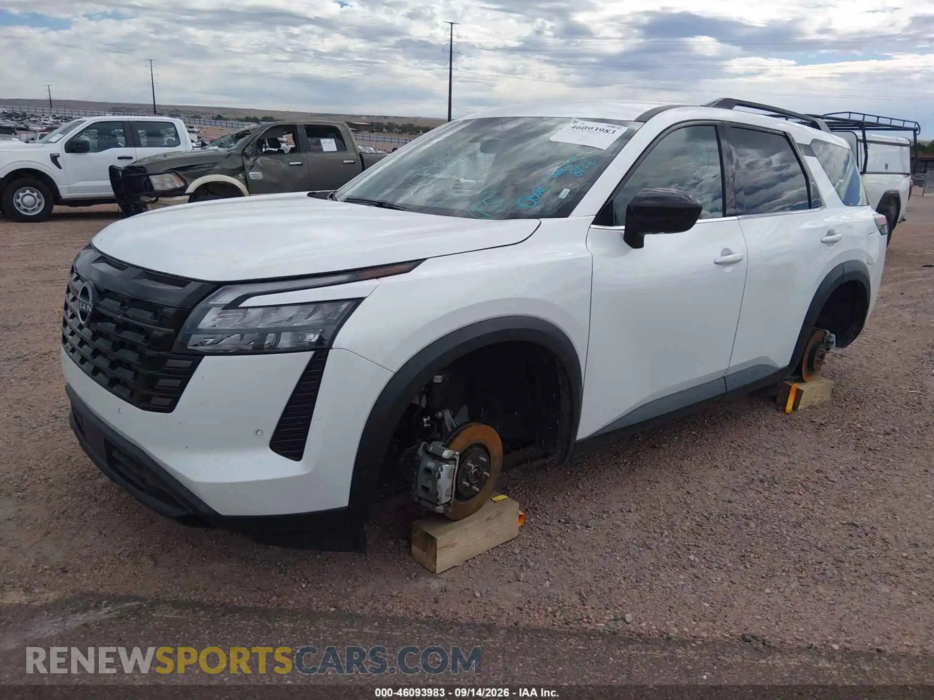 2 Photograph of a damaged car 5N1DR3BS7TC220130 NISSAN PATHFINDER 2026