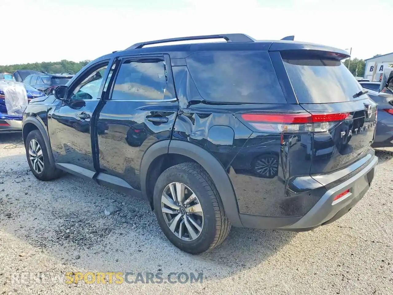 2 Photograph of a damaged car 5N1DR3CS3TC224402 NISSAN PATHFINDER 2026