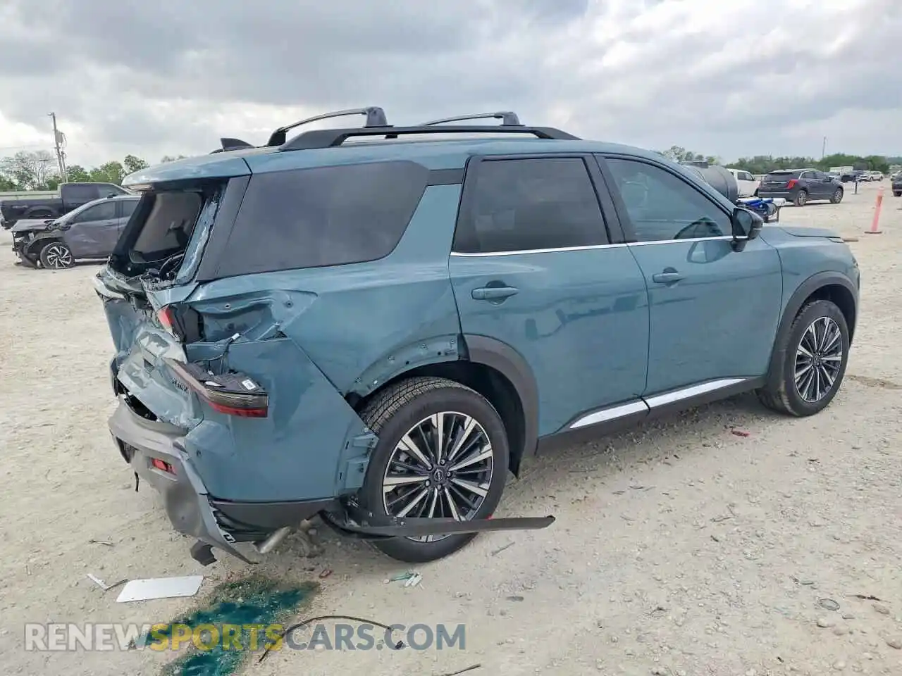 3 Photograph of a damaged car 5N1DR3DM0TC206889 NISSAN PATHFINDER 2026