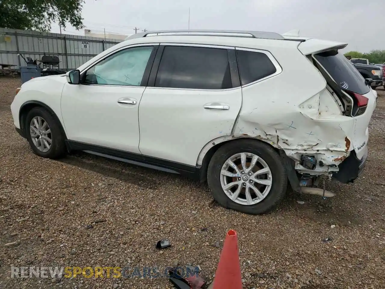 2 Photograph of a damaged car 5N1AT2MT0KC828512 NISSAN ROGUE 2019