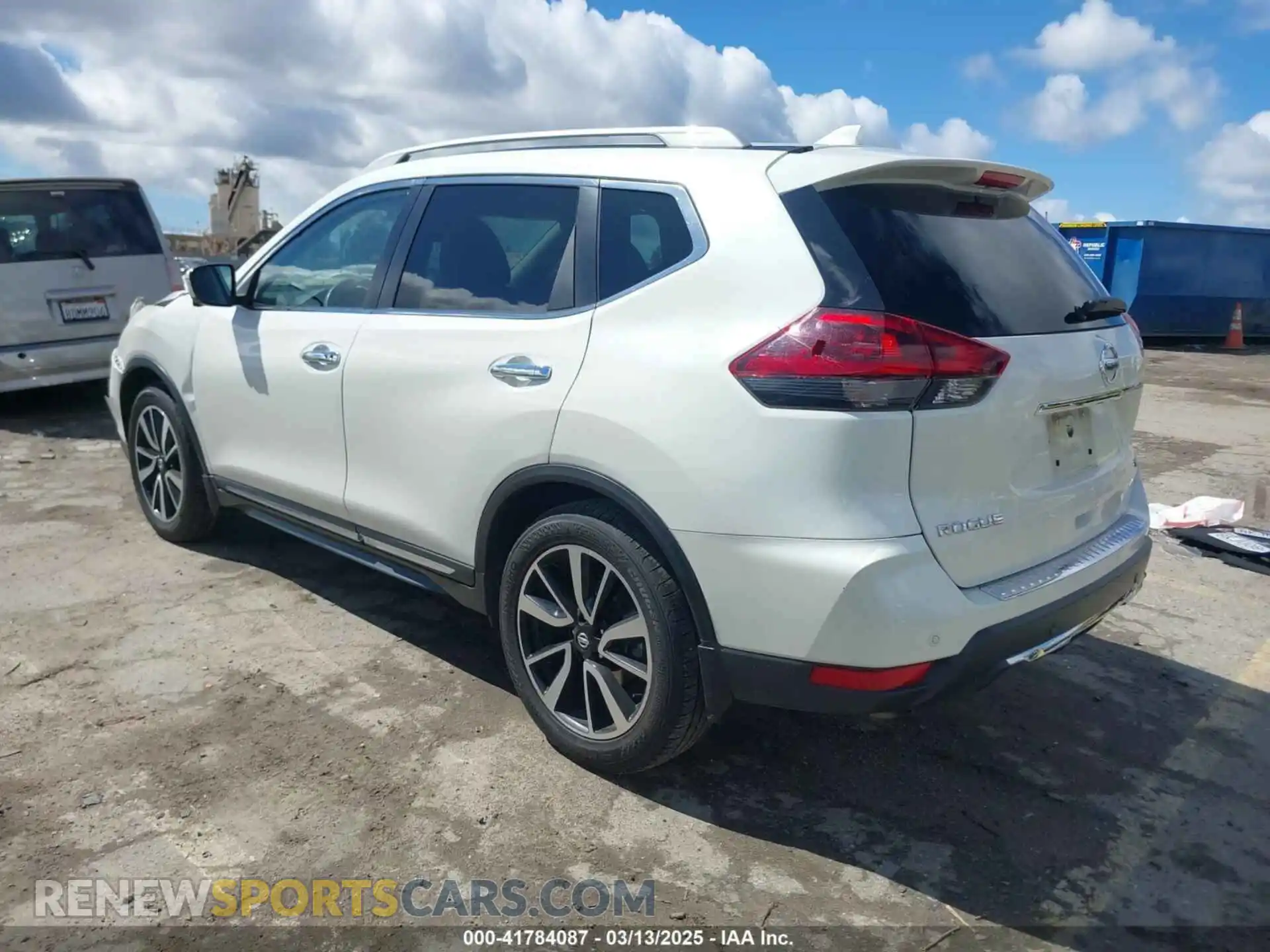 3 Photograph of a damaged car 5N1AT2MT2KC794816 NISSAN ROGUE 2019