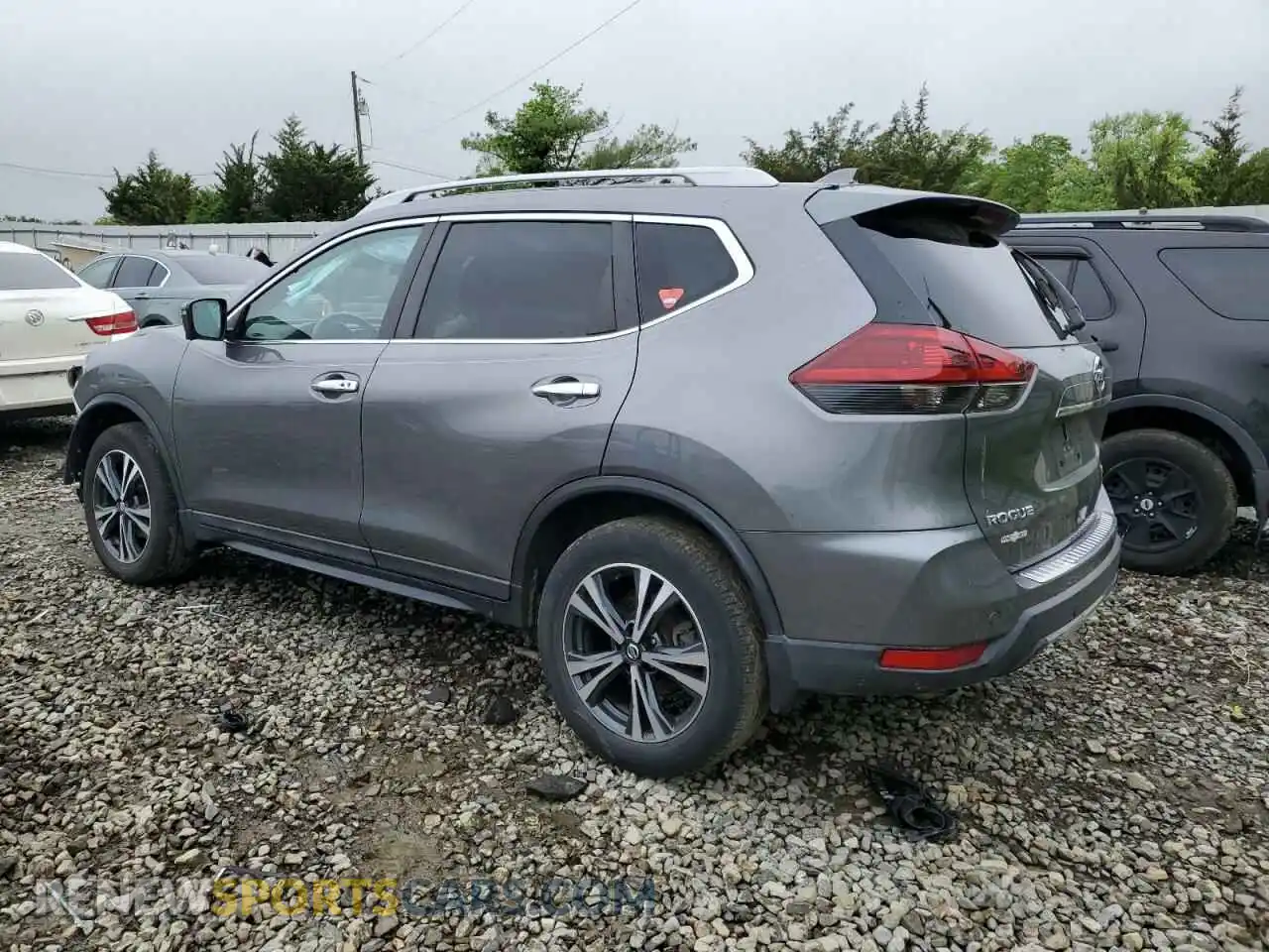 2 Photograph of a damaged car 5N1AT2MV2KC828058 NISSAN ROGUE 2019
