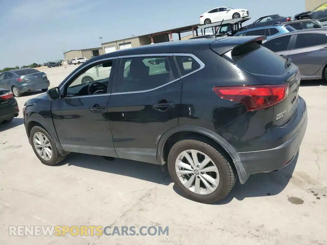 2 Photograph of a damaged car JN1BJ1CR6KW347597 NISSAN ROGUE 2019