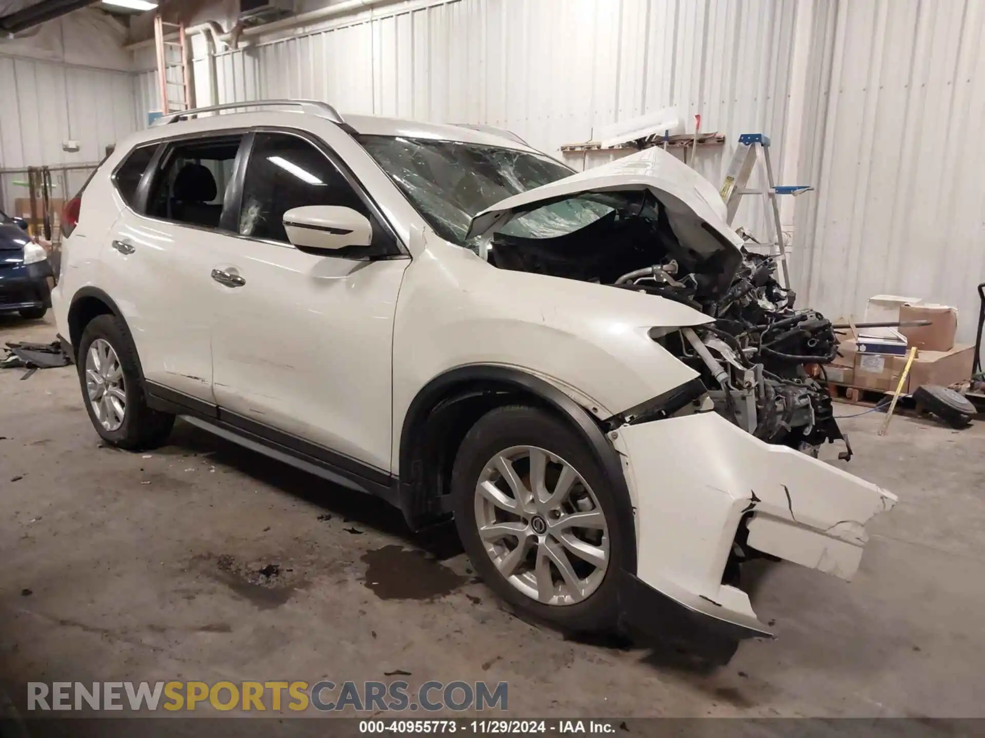 1 Photograph of a damaged car JN8AT2MT7KW256278 NISSAN ROGUE 2019