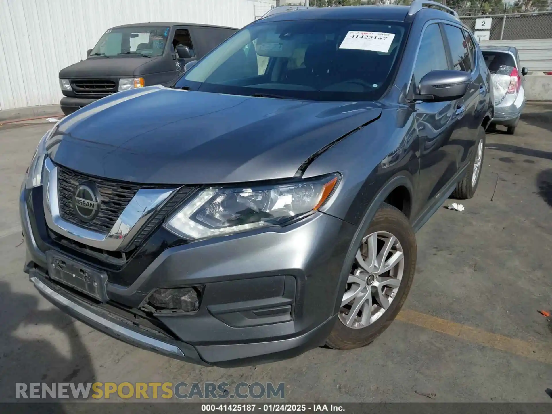 2 Photograph of a damaged car KNMAT2MT1KP527776 NISSAN ROGUE 2019