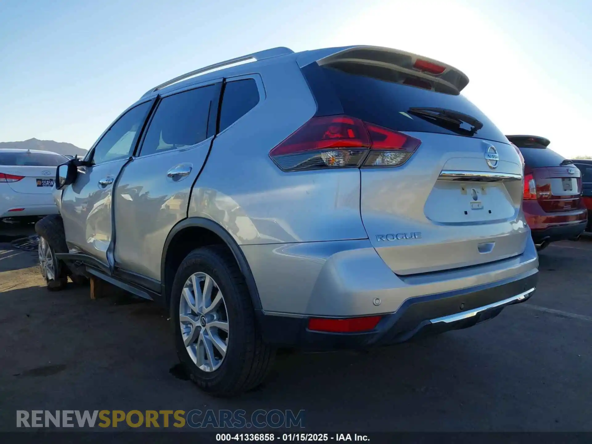 3 Photograph of a damaged car KNMAT2MT4KP507537 NISSAN ROGUE 2019