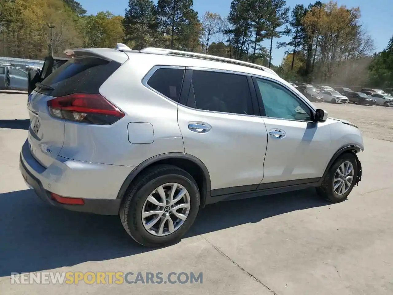 3 Photograph of a damaged car KNMAT2MT4KP528257 NISSAN ROGUE 2019
