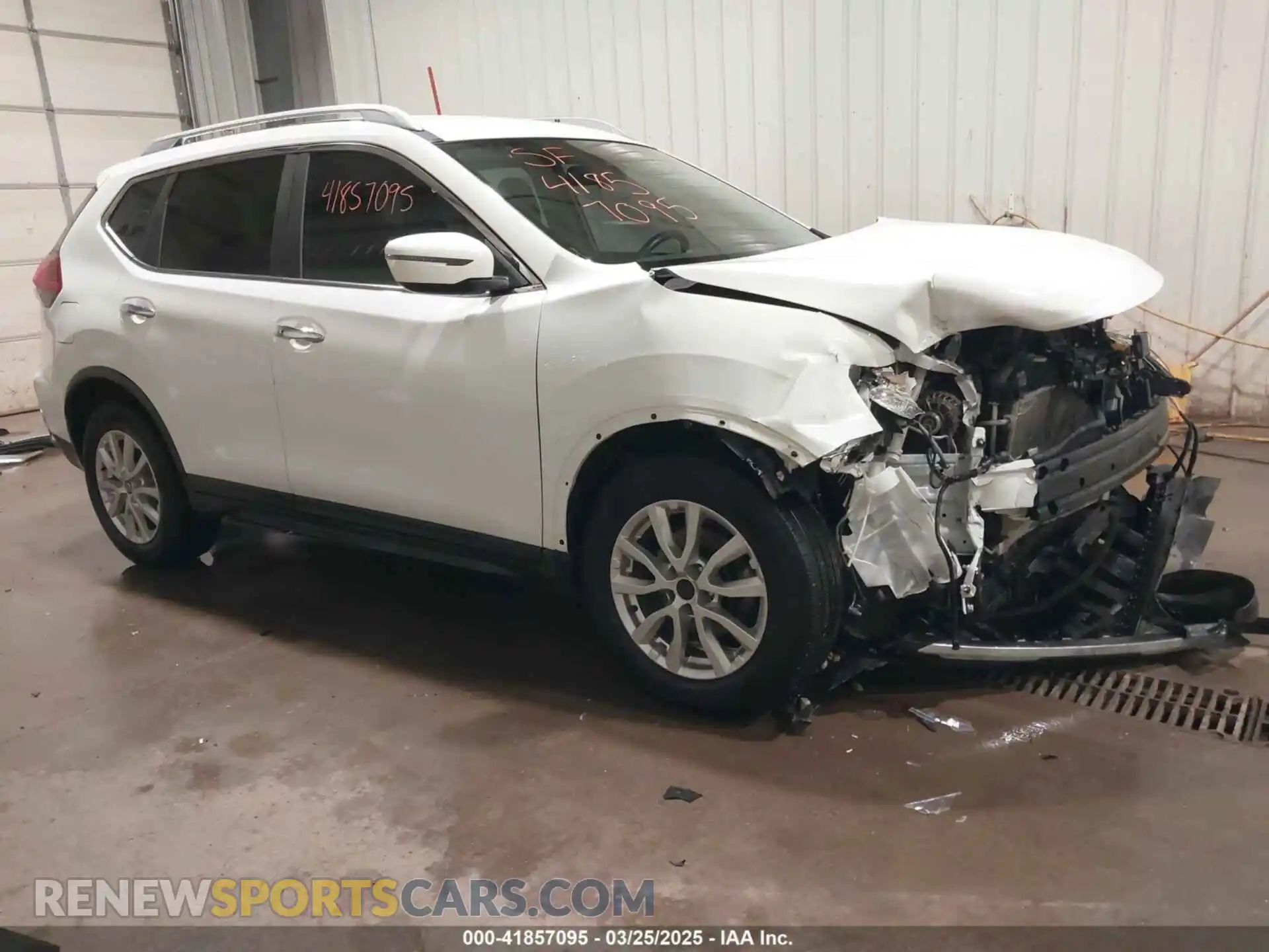 1 Photograph of a damaged car KNMAT2MT5KP503352 NISSAN ROGUE 2019