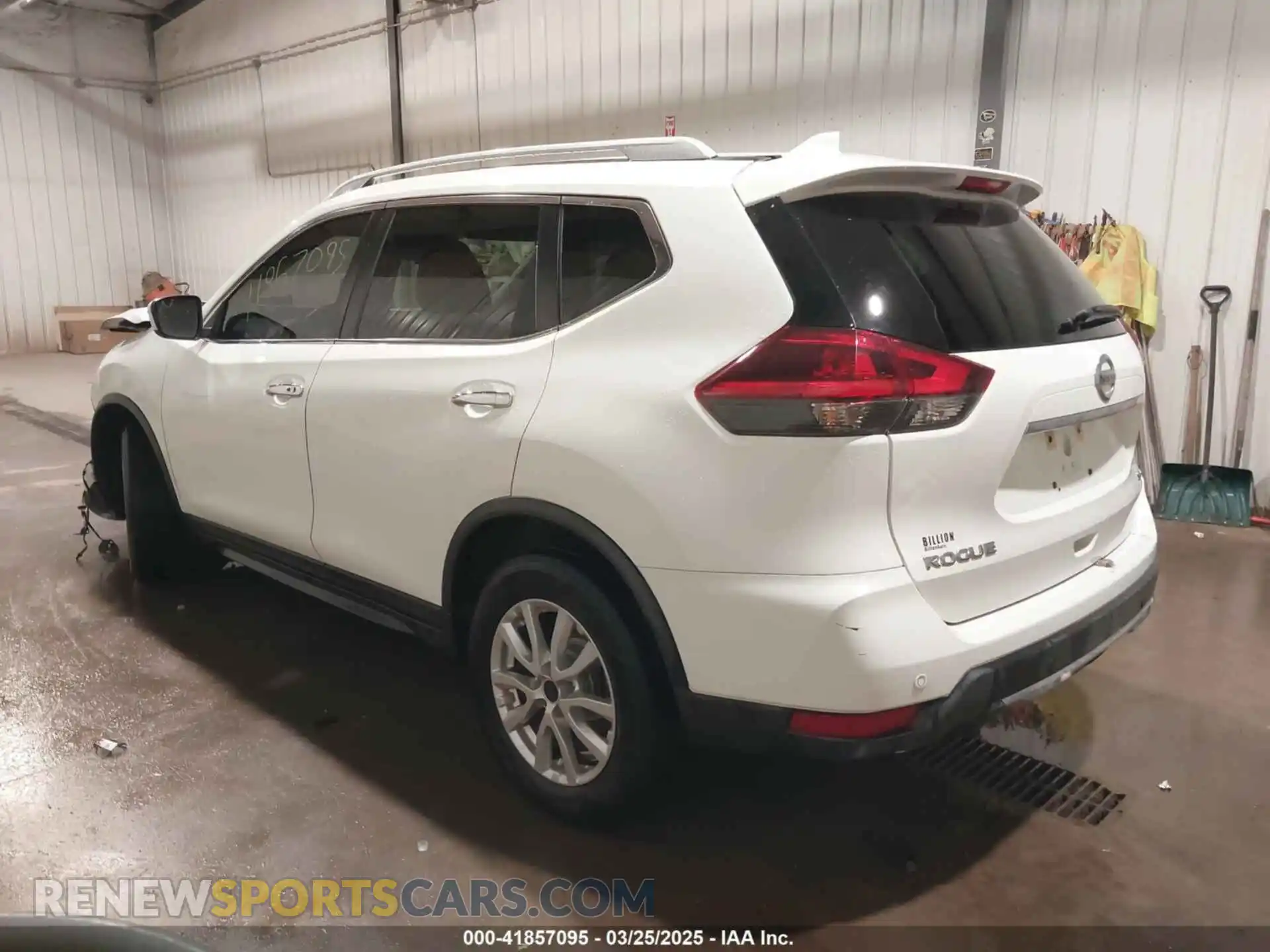 3 Photograph of a damaged car KNMAT2MT5KP503352 NISSAN ROGUE 2019