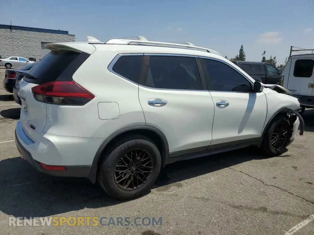 3 Photograph of a damaged car KNMAT2MT6KP541995 NISSAN ROGUE 2019