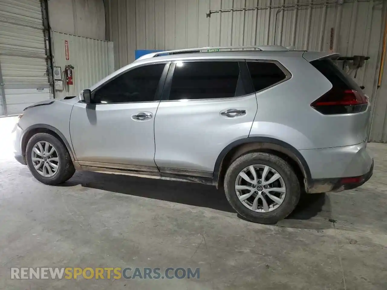 2 Photograph of a damaged car KNMAT2MT7KP526843 NISSAN ROGUE 2019