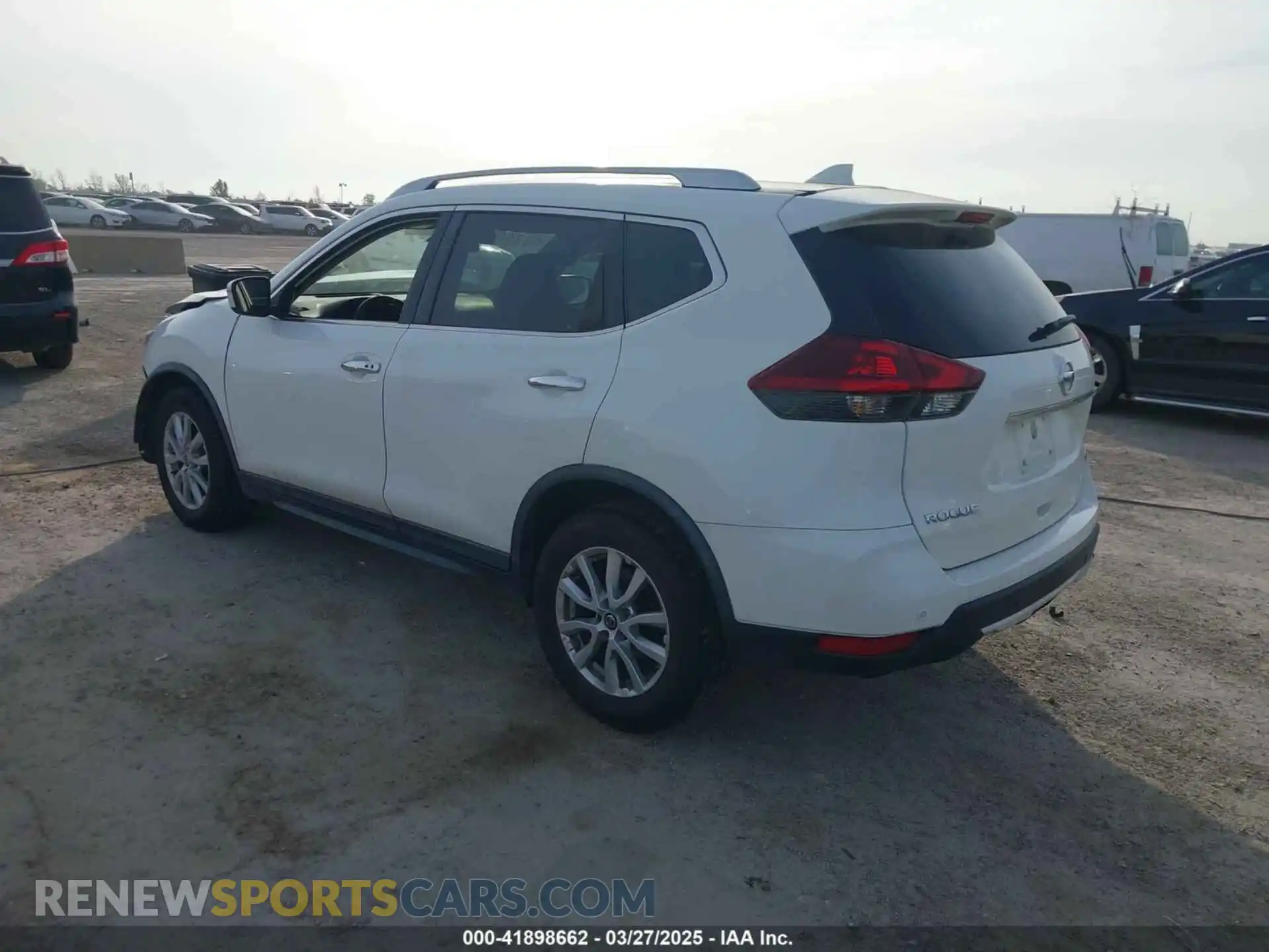 3 Photograph of a damaged car KNMAT2MT7KP528124 NISSAN ROGUE 2019