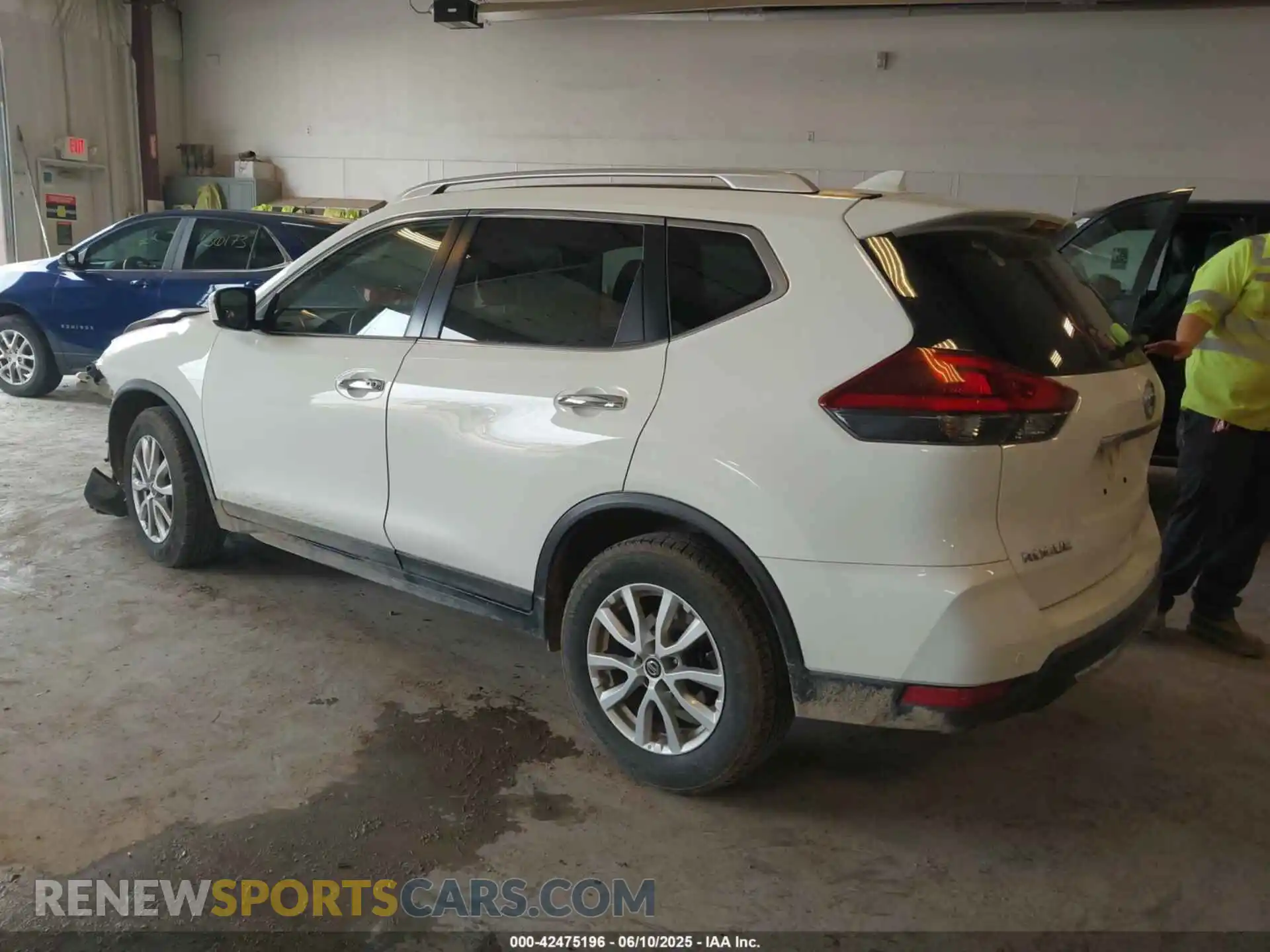 3 Photograph of a damaged car KNMAT2MT7KP554139 NISSAN ROGUE 2019