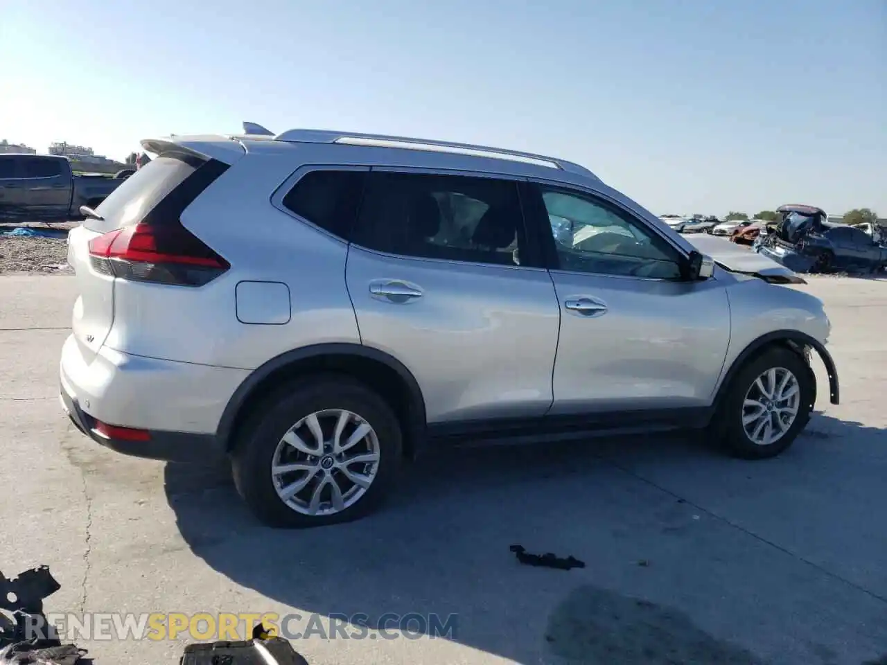 3 Photograph of a damaged car KNMAT2MTXKP537481 NISSAN ROGUE 2019