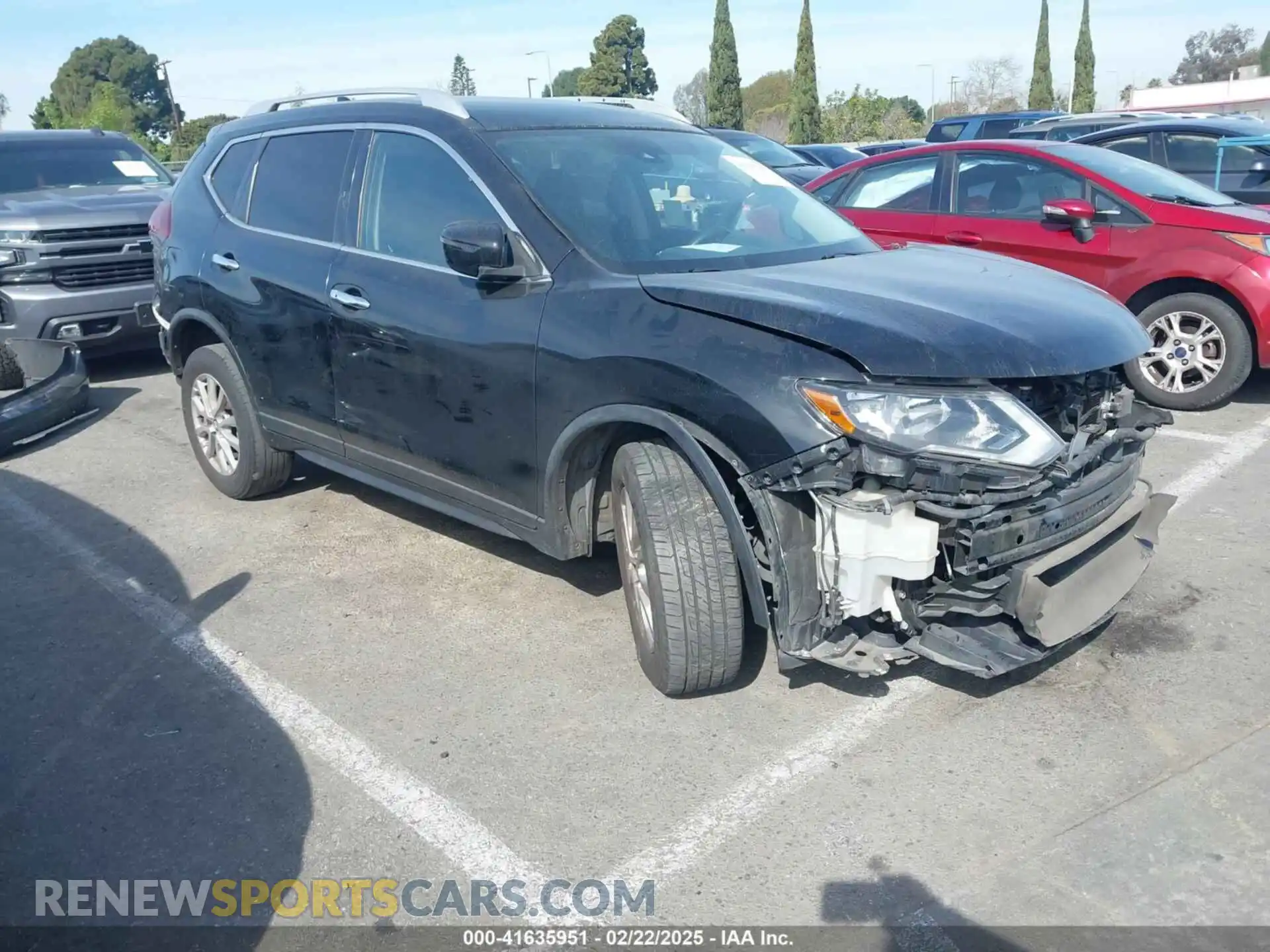 1 Photograph of a damaged car KNMAT2MV0KP524644 NISSAN ROGUE 2019
