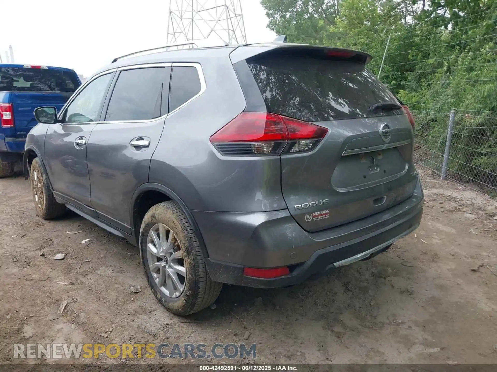 3 Photograph of a damaged car KNMAT2MV1KP505665 NISSAN ROGUE 2019