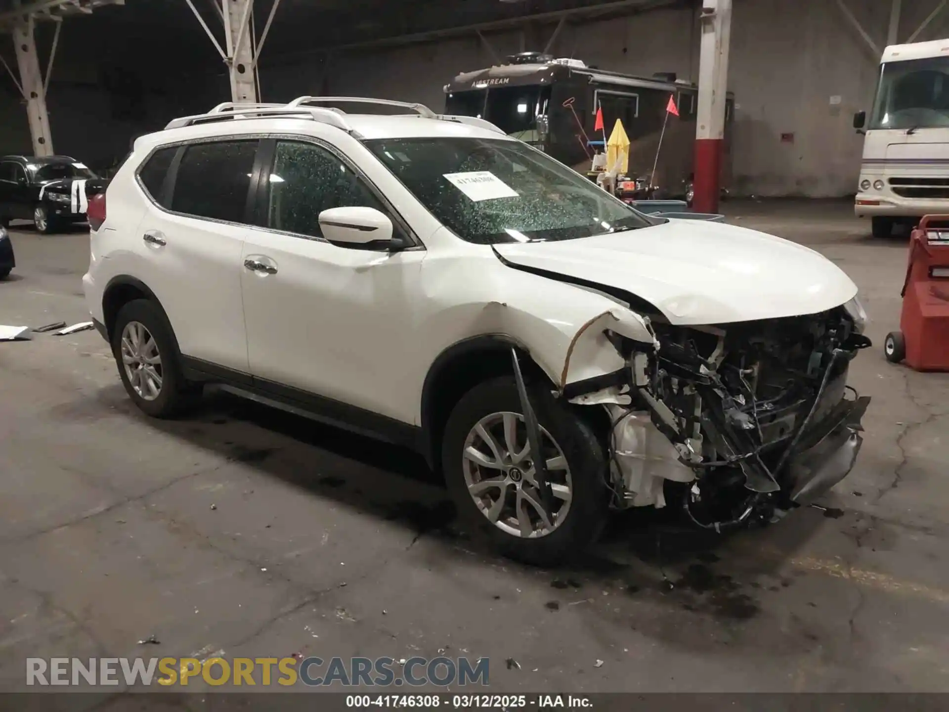 1 Photograph of a damaged car KNMAT2MV1KP551576 NISSAN ROGUE 2019