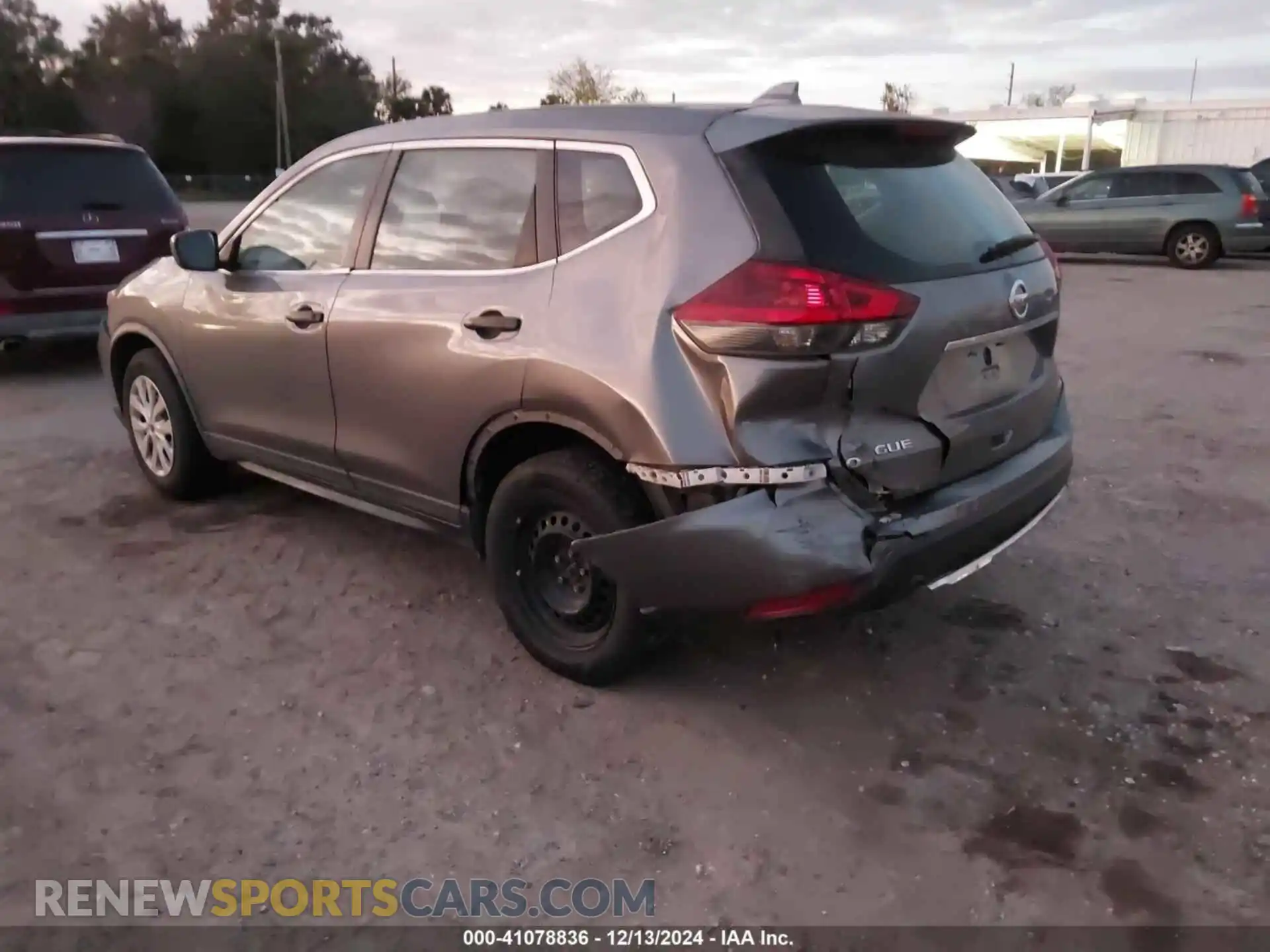 3 Photograph of a damaged car KNMAT2MV2KP517694 NISSAN ROGUE 2019