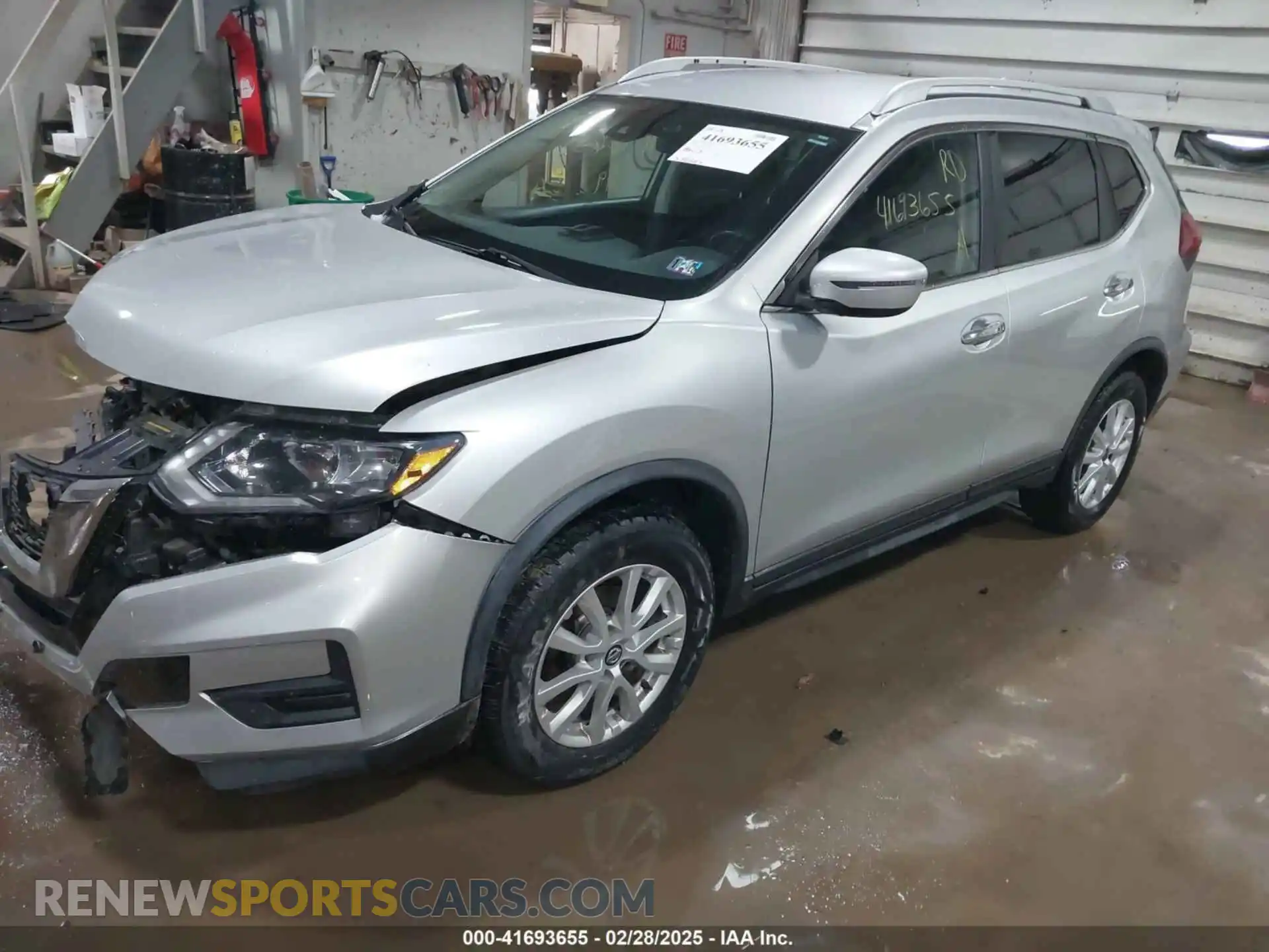 2 Photograph of a damaged car KNMAT2MV3KP502749 NISSAN ROGUE 2019