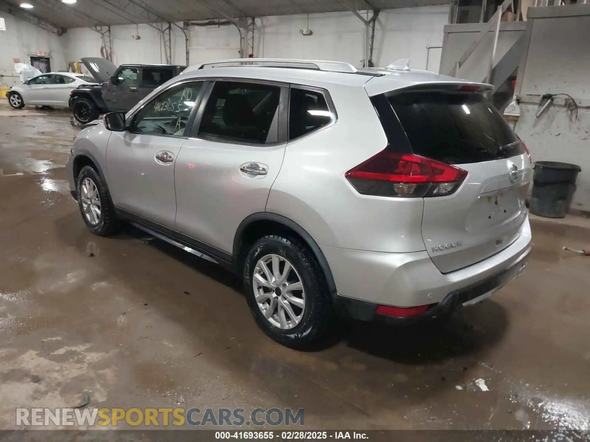 3 Photograph of a damaged car KNMAT2MV3KP502749 NISSAN ROGUE 2019