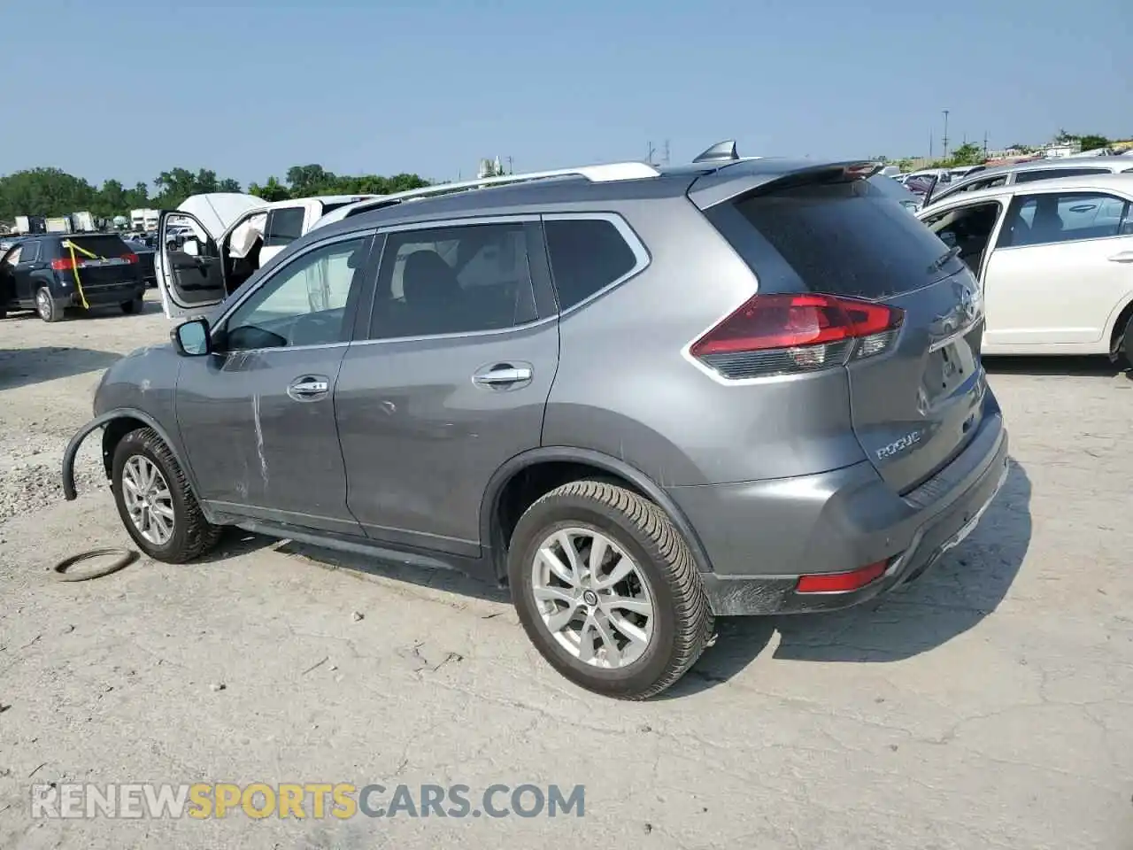2 Photograph of a damaged car KNMAT2MV4KP500833 NISSAN ROGUE 2019